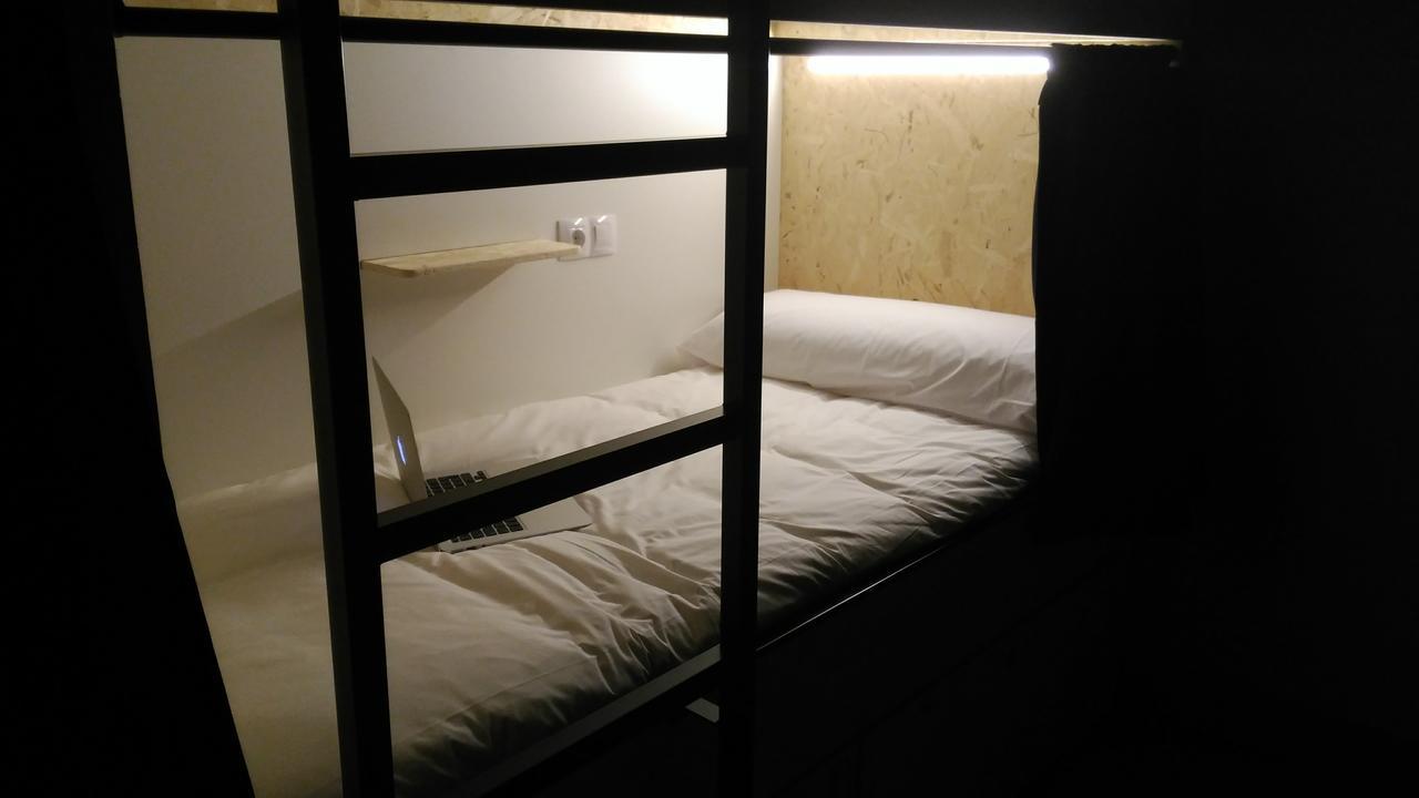Egunon Bilbao Hostel Buitenkant foto