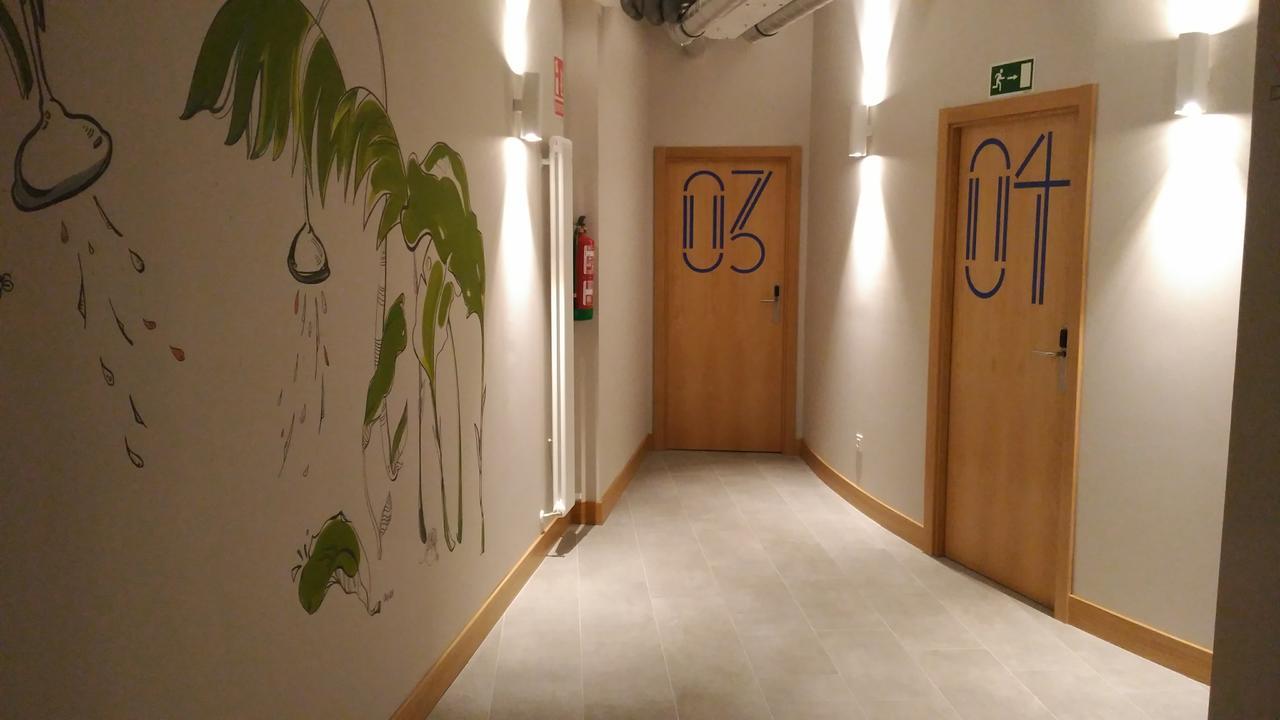 Egunon Bilbao Hostel Buitenkant foto