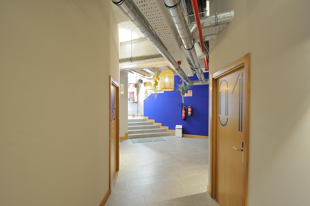 Egunon Bilbao Hostel Buitenkant foto