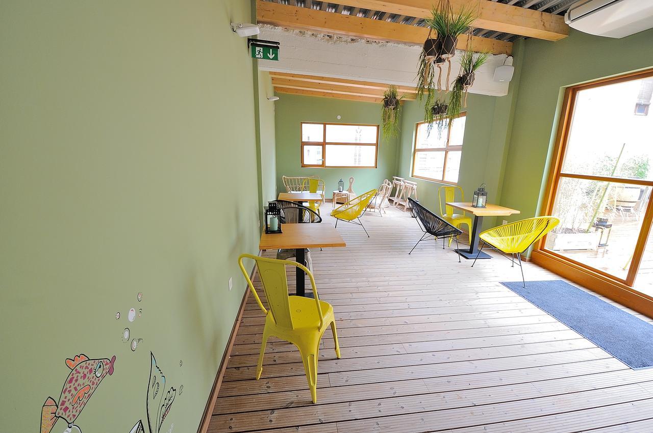 Egunon Bilbao Hostel Buitenkant foto