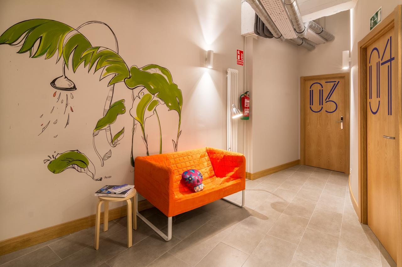 Egunon Bilbao Hostel Buitenkant foto